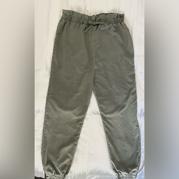 Art Class Stylish Girls Pants Size XXL (18)   Solid Green. New Condition - Picture 2 of 9